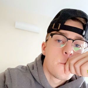 Meet your Posher, Bryson